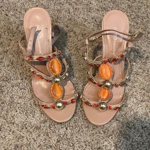 BCBG heels size 6